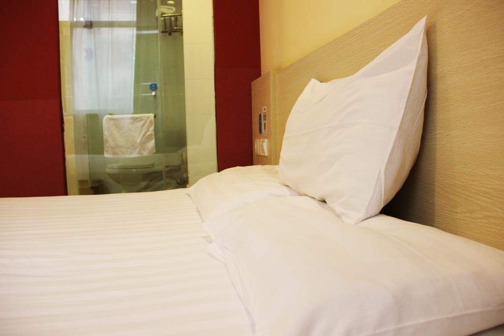 Hanting Express Shanghai Shang Nan Екстер'єр фото